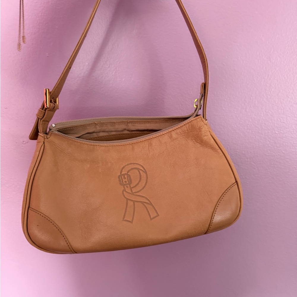NWOT - Roberta de Cameron Chic Tan Shoulder Bag